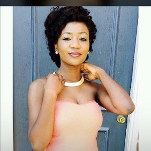 Meet your Posher, Armandine